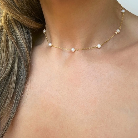 Pearl Choker Necklace, 14K Gold Plated Natural Baroque Pearl 925 Sterling Silver - Picture 3 of 5